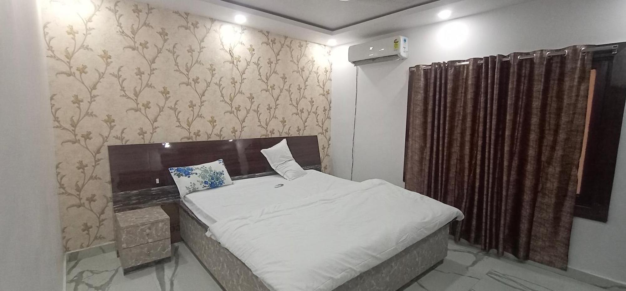 Osho Community Guest house Lucknow